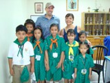 Fiore School in the Philippines - Steve Heintz and Ayo Reyes pose with several students from Fiore school